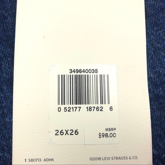 NWT Levi's Wedgie Fit Straight-Leg Jeans - Picture 8 of 8